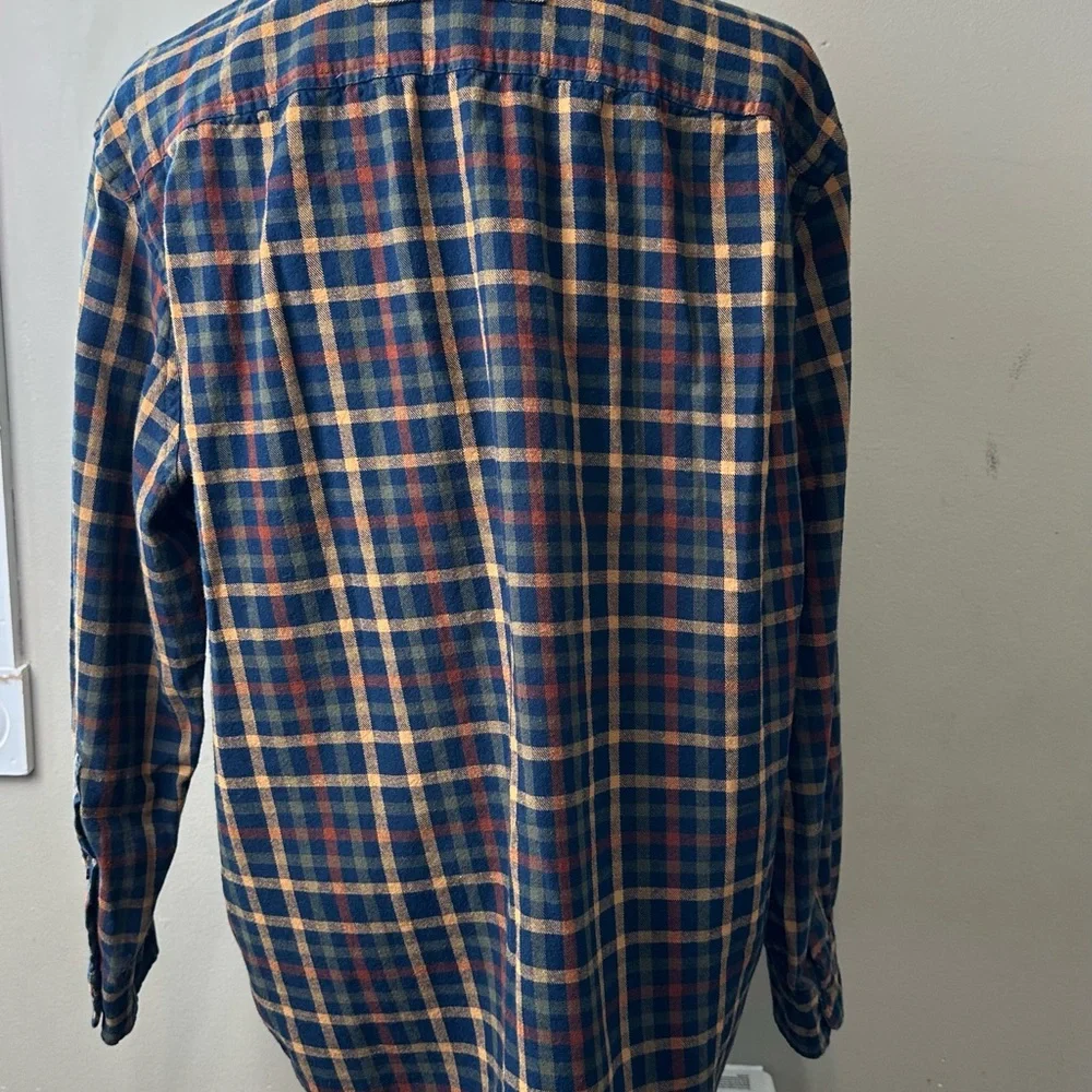 Duluth Trading Co stylish men
